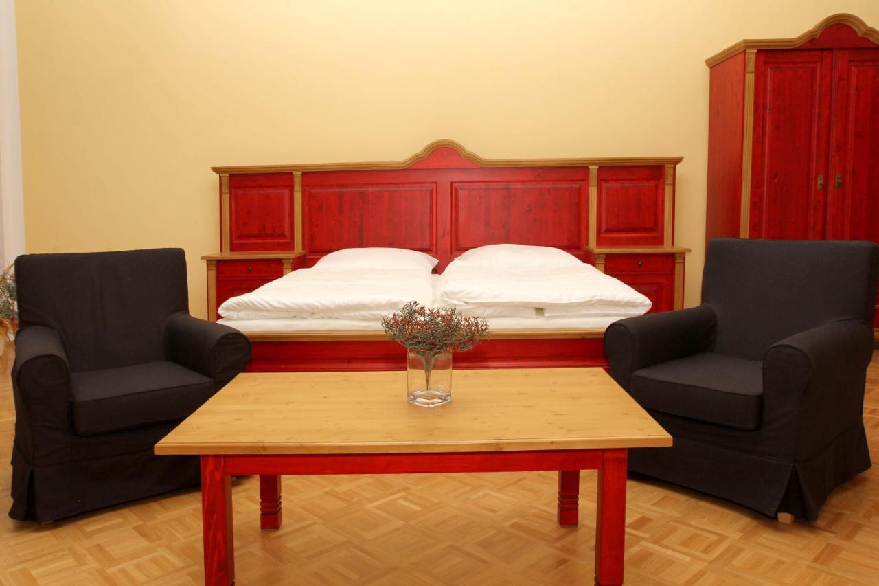 Zamek Liboun Hotel Louňovice pod Blaníkem Eksteriør billede